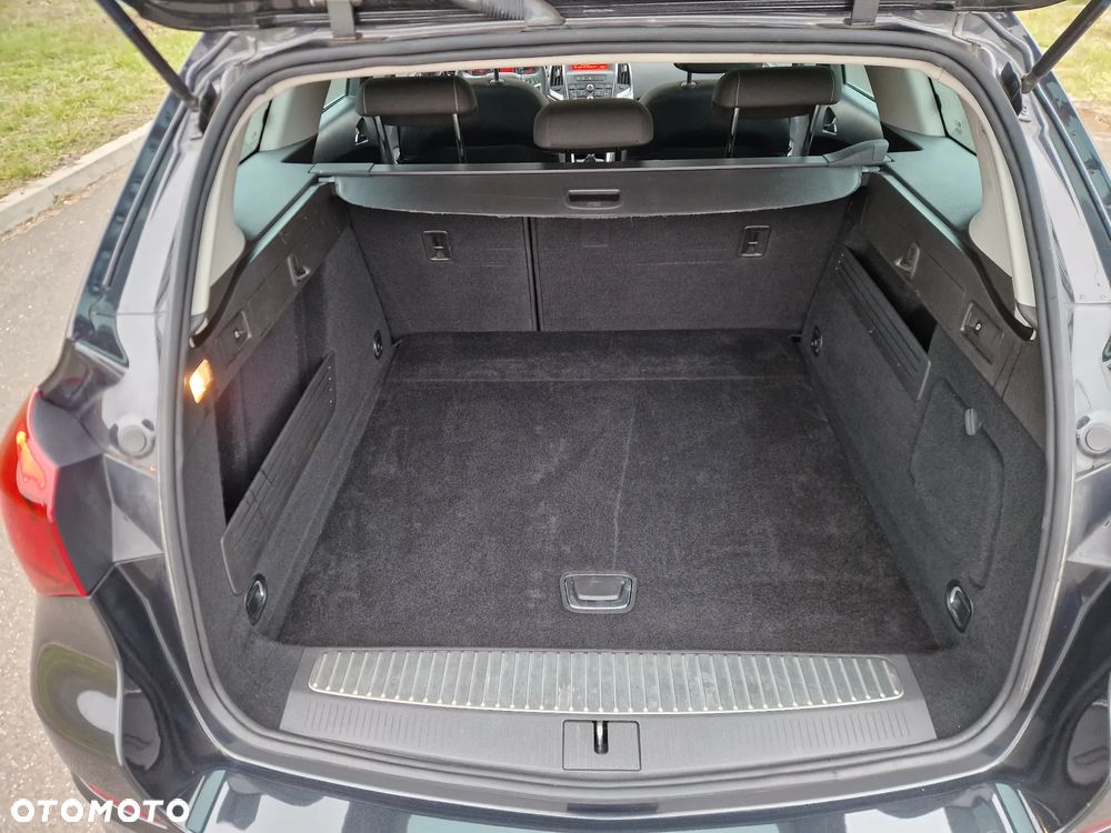 Opel Astra 1.7 CDTI DPF Sport - 23