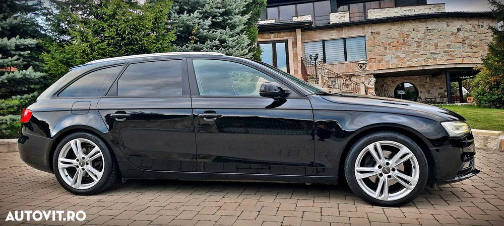 Audi A4 Avant 2.0 TDI Design - 16