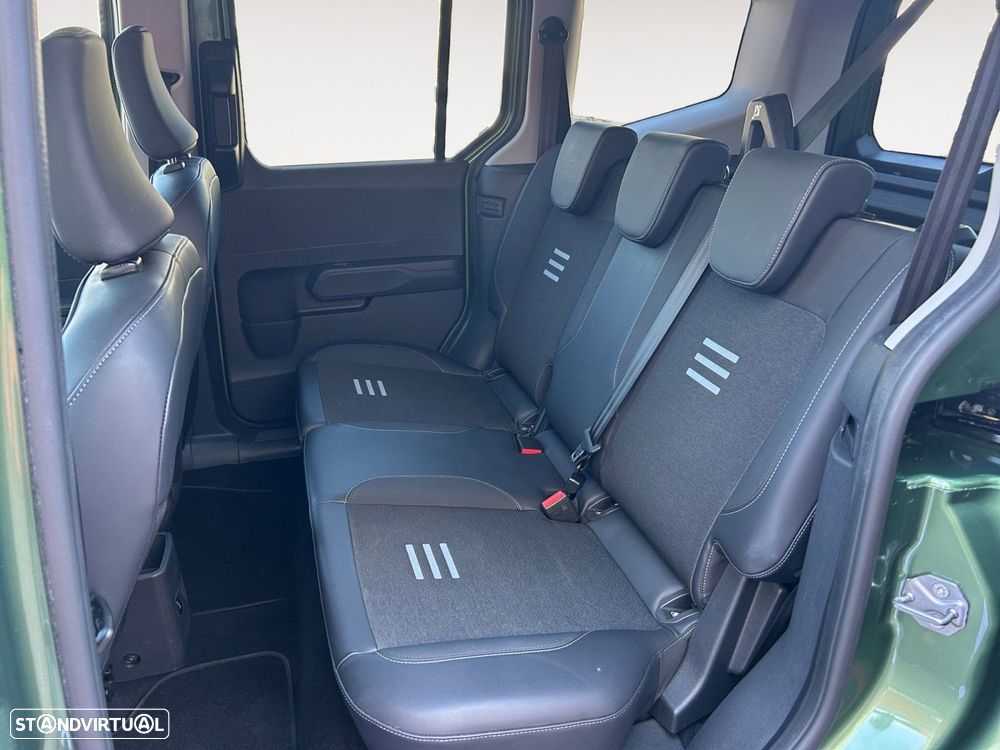 Ford Tourneo Courier 1.0 EcoBoost Active DCT - 13