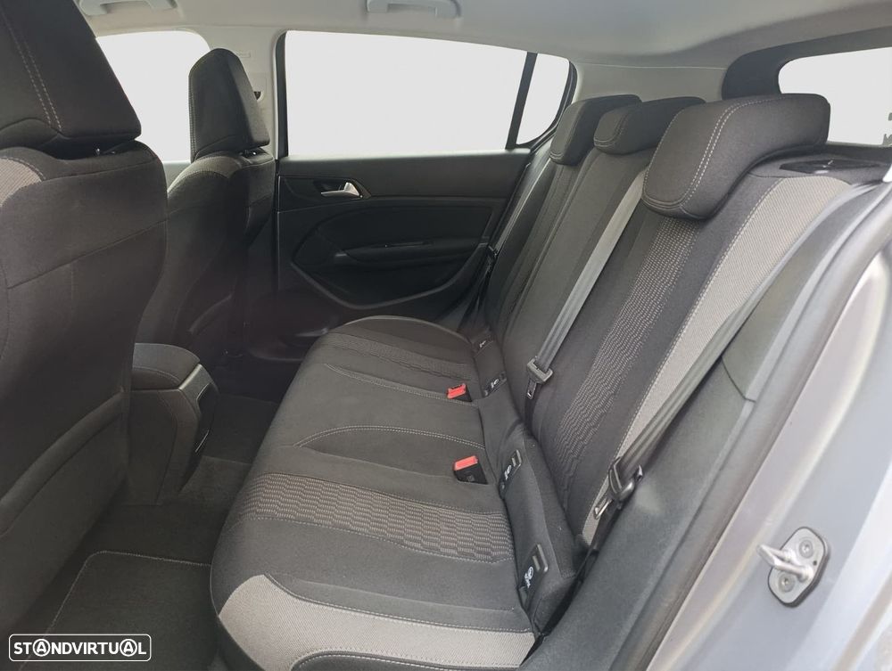 Peugeot 308 SW 1.2 PureTech Style - 10