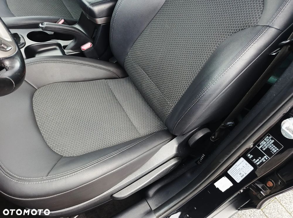 Hyundai ix35 2.0 CRDi Premium 4WD - 14