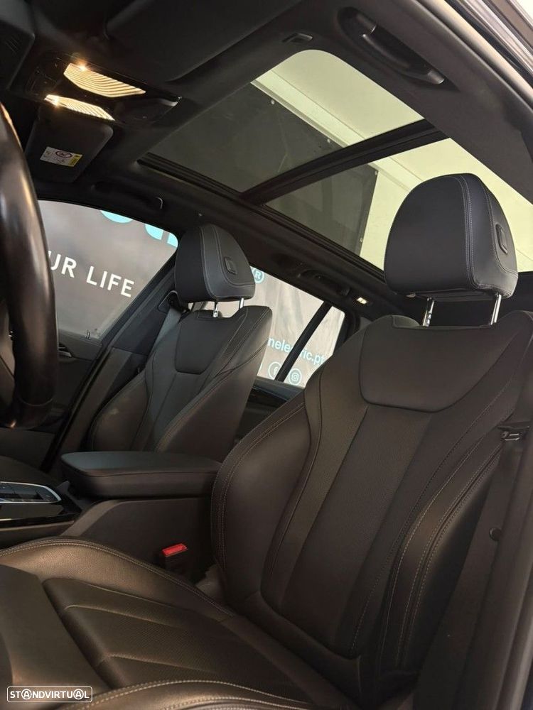 BMW iX3 M Sport Impressive - 13
