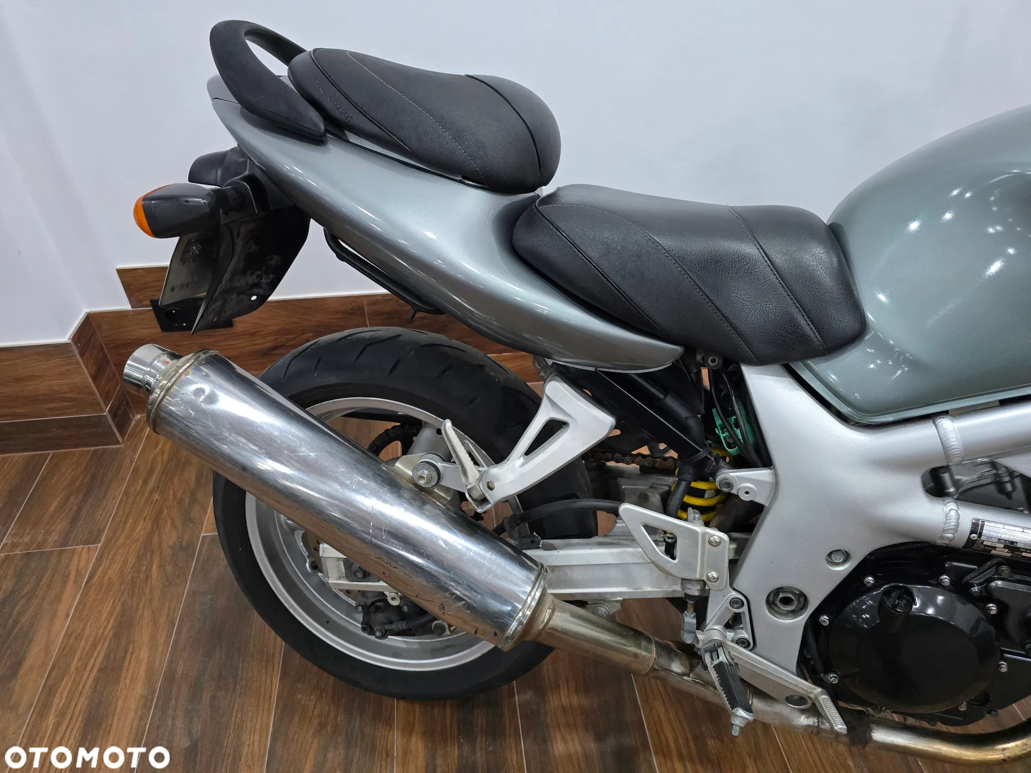 Suzuki SV - 7