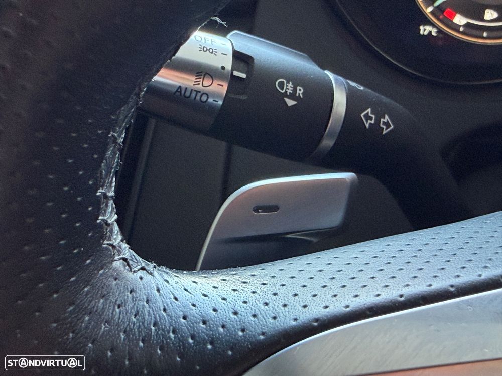 Jaguar E-Pace 1.5 P300e R-Dynamic HSE AWD Aut. - 20