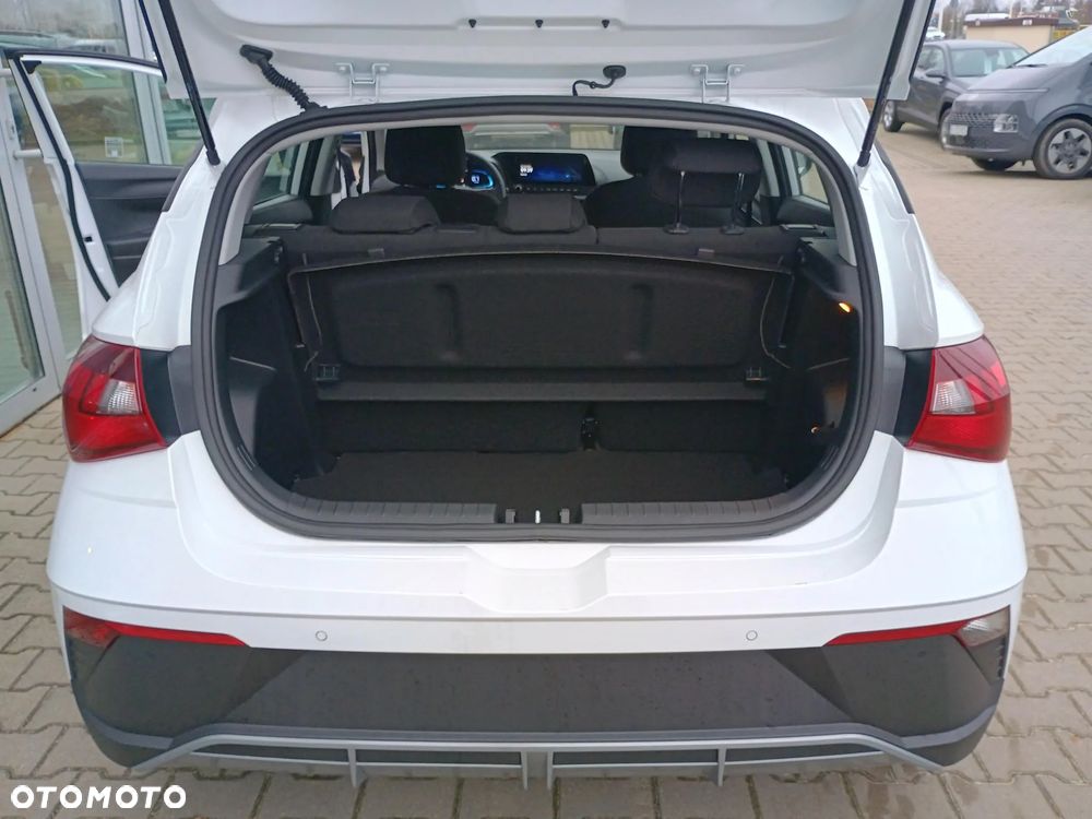 Hyundai i20 1.2 Modern - 17