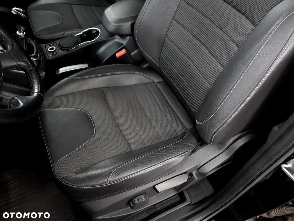 Ford Kuga 2.0 TDCi 4WD Titanium - 14
