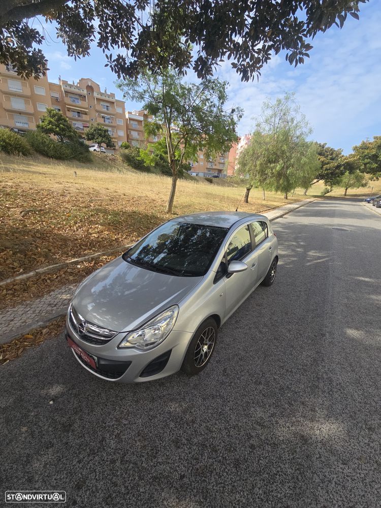 Opel Corsa 1.3 CDTI Enjoy EcoFLEX - 31