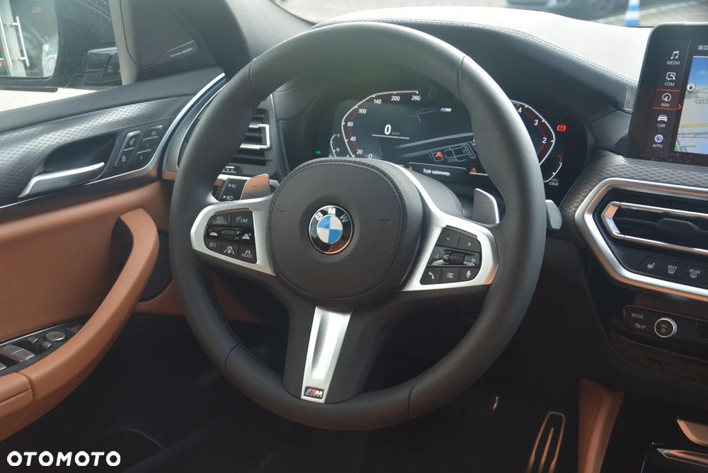 BMW X4 - 10