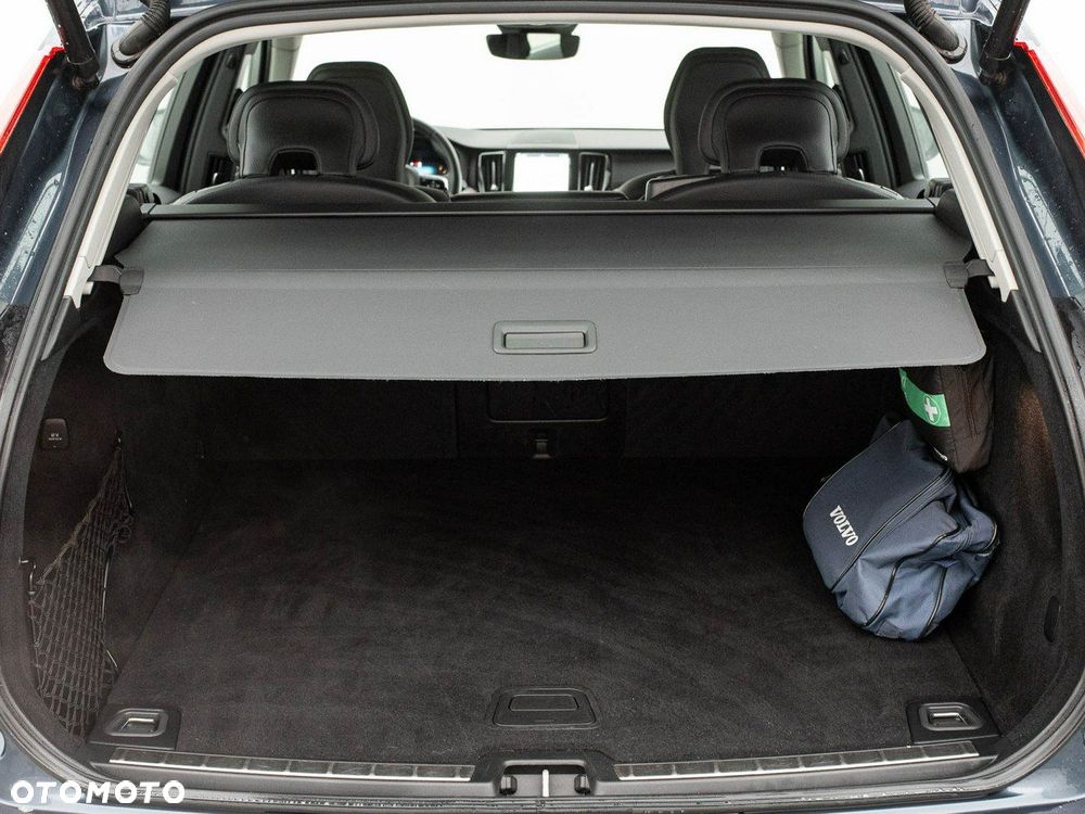 Volvo XC 60 B4 D AWD Inscription - 25