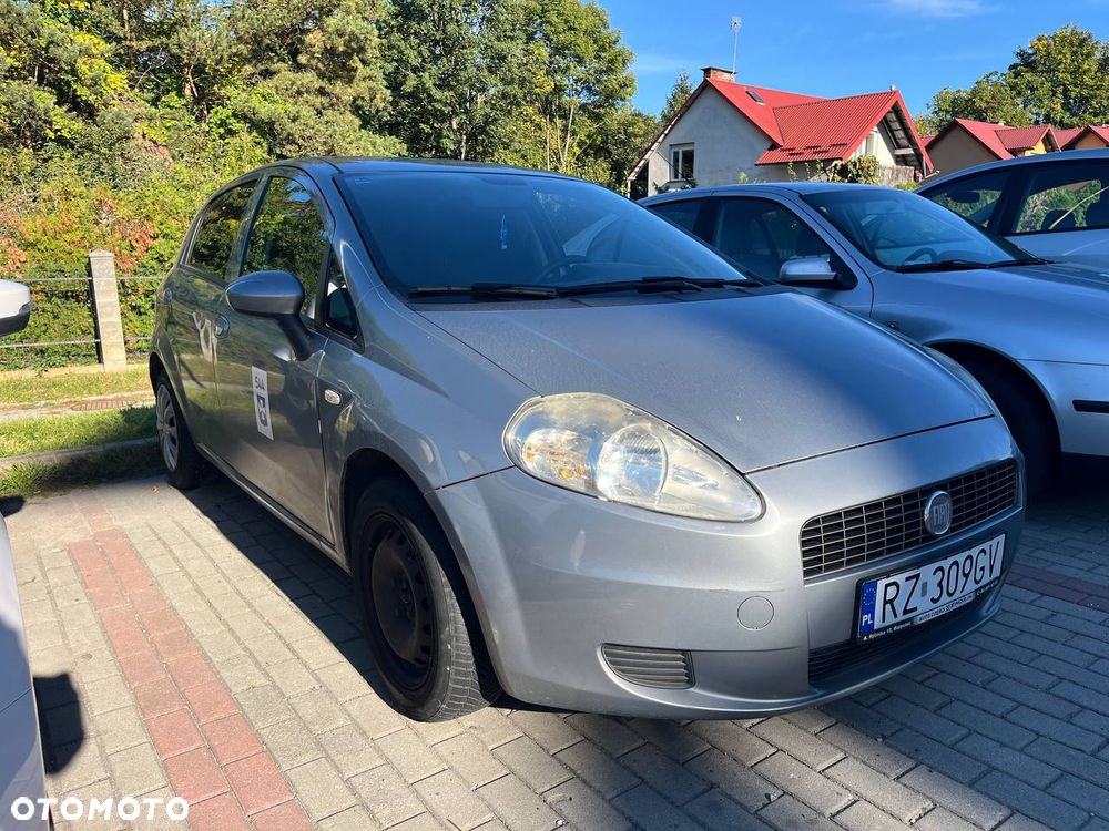 Fiat Grande Punto - 2
