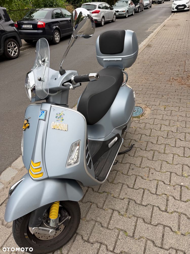 Vespa GTS - 1