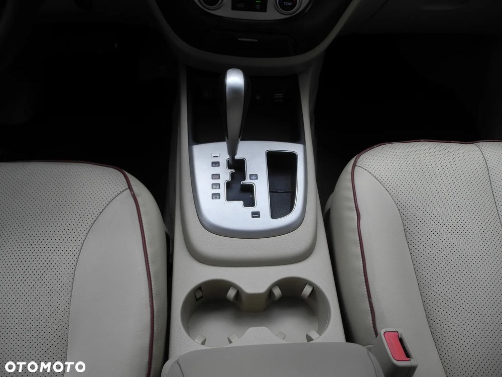 Hyundai Santa Fe 2.2 CRDi Executive 7os - 11