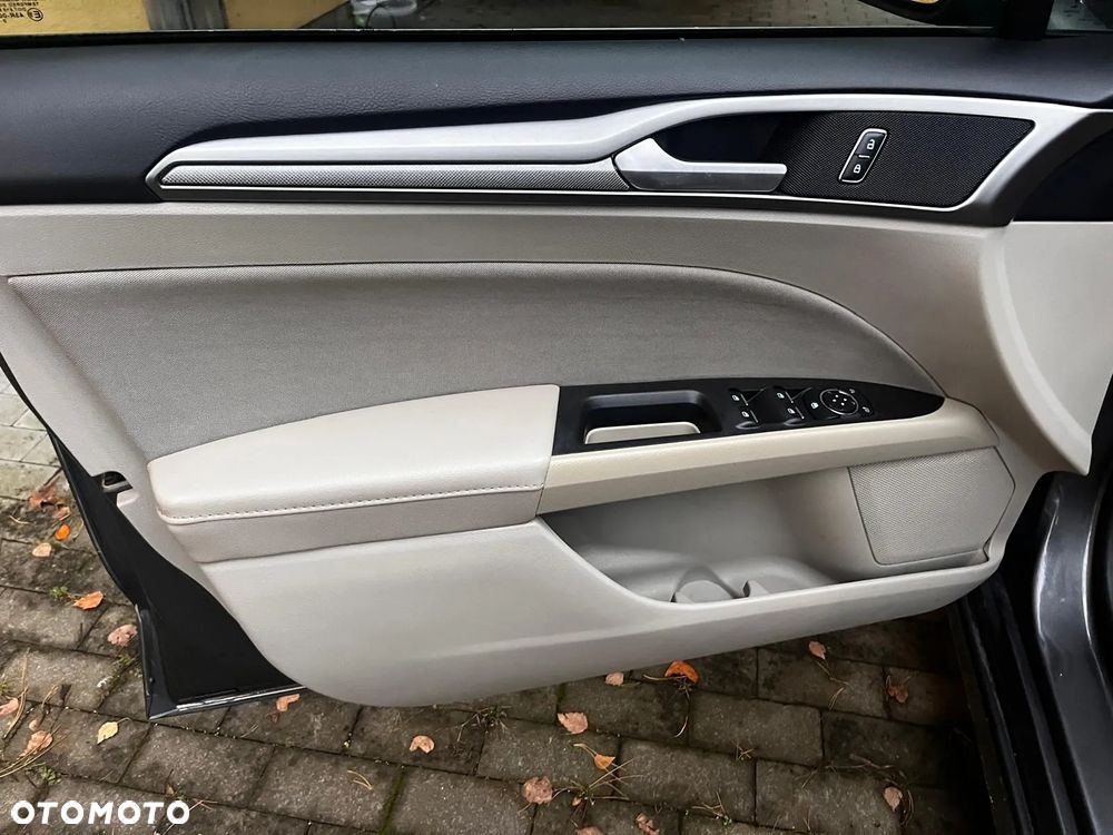 Ford Mondeo 1.5 EcoBoost Start-Stopp Autom ST-Line - 10