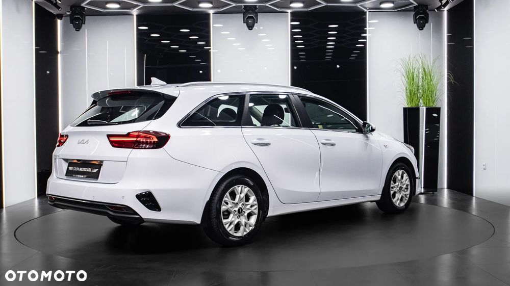 Kia Ceed 1.5 T-GDI M - 7