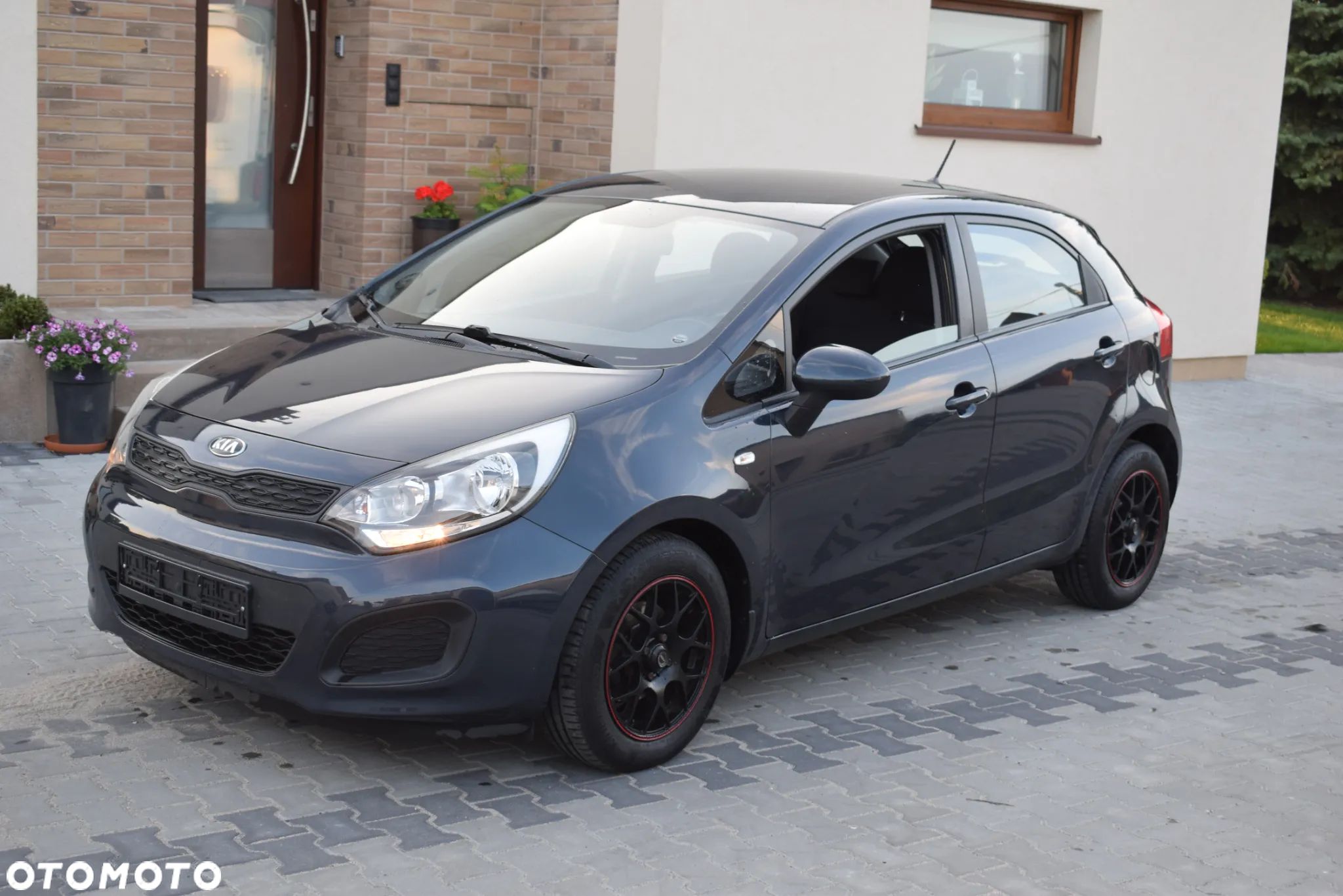 Kia Rio 1.2 Business Line - 1