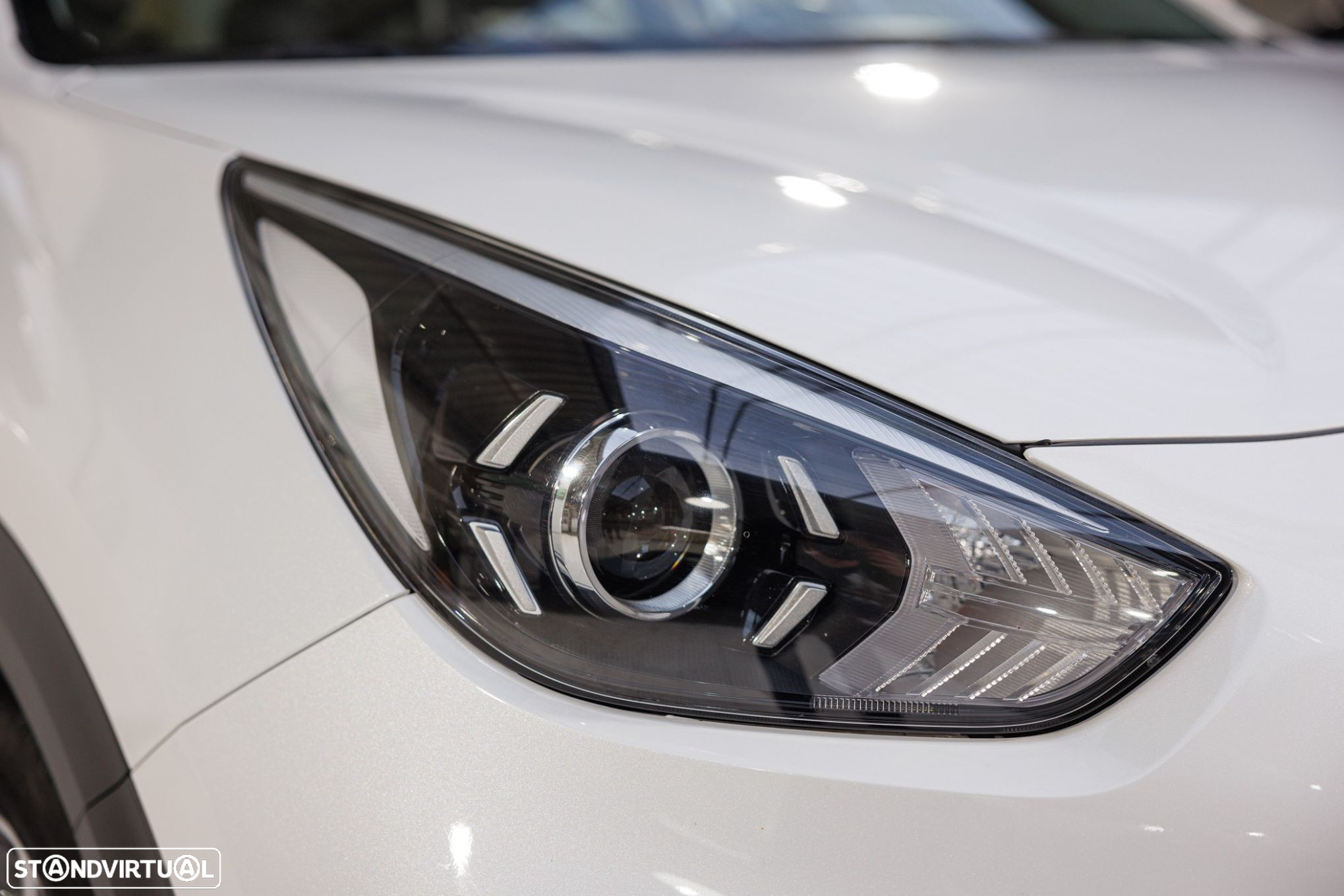 Kia Niro 1.6 GDi HEV Urban - 34