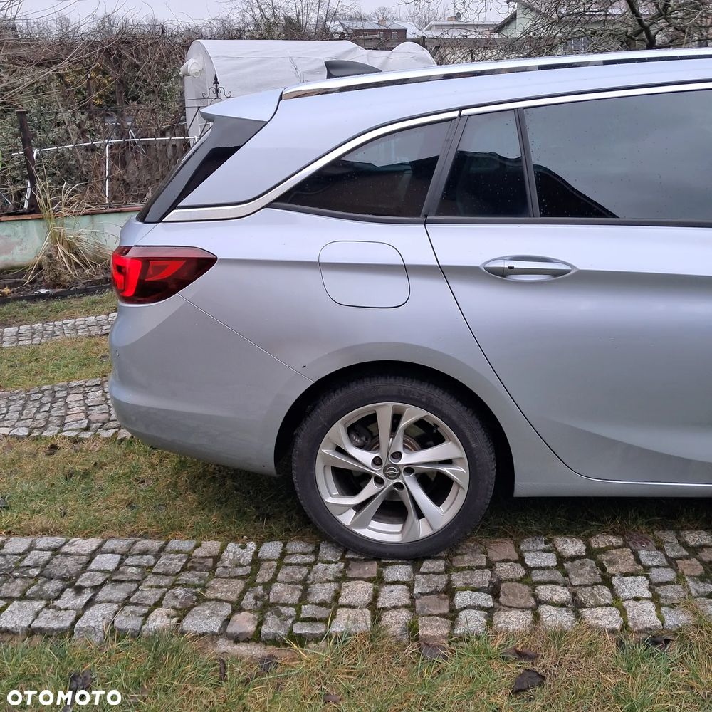 Opel Astra 1.6 D (CDTI) Start/Stop Dynamic - 6