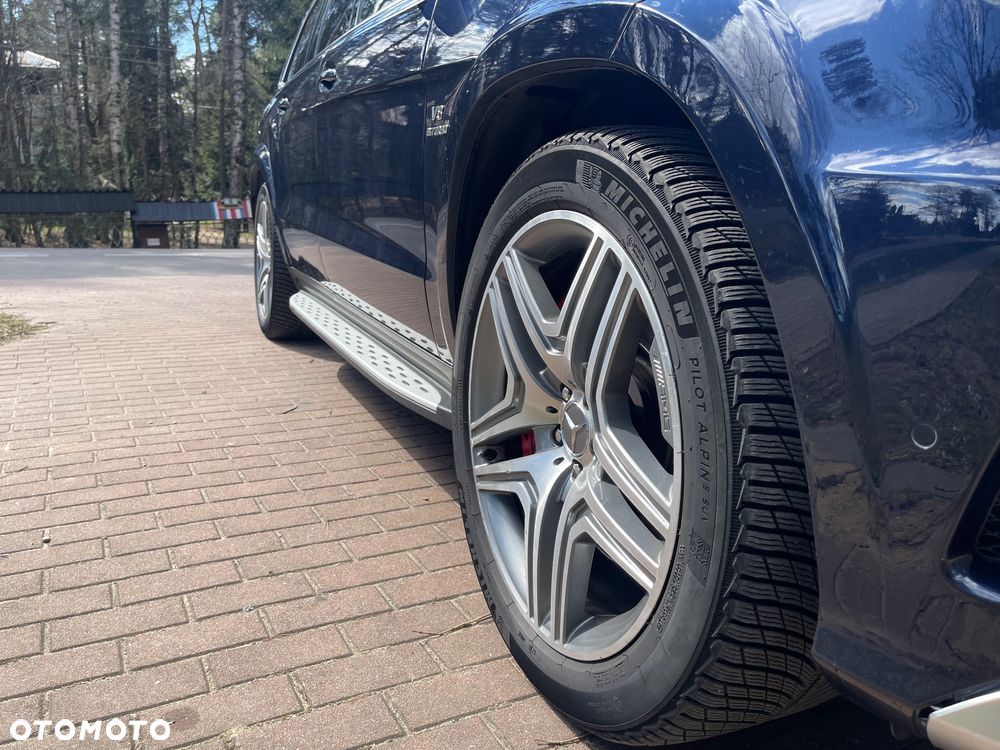 Mercedes-Benz GL - 15