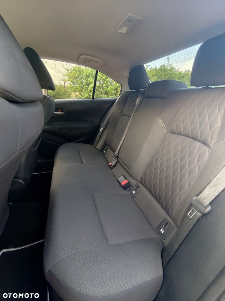 Toyota Corolla 1.8 Hybrid Comfort - 10