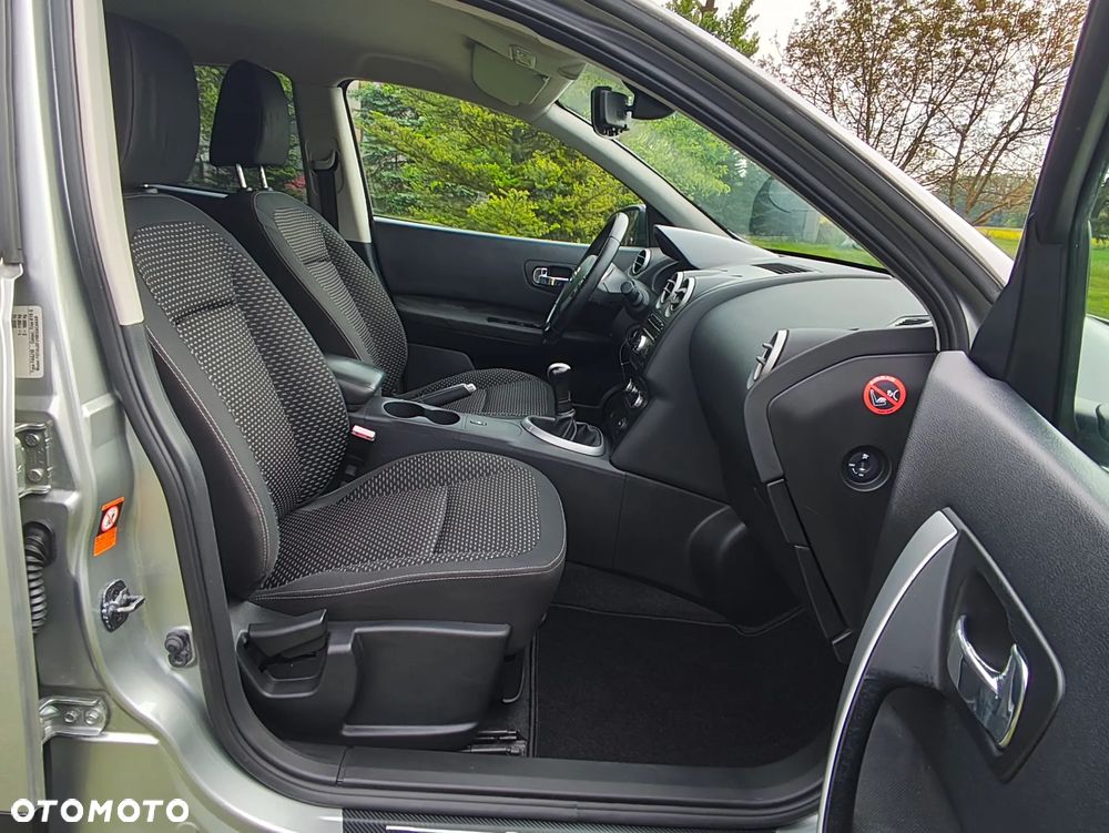 Nissan Qashqai 1.6 visia - 30