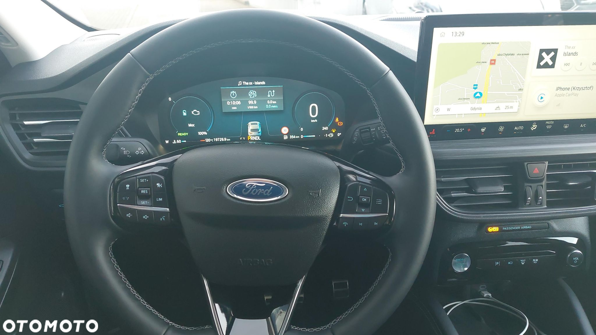 Ford Kuga - 22