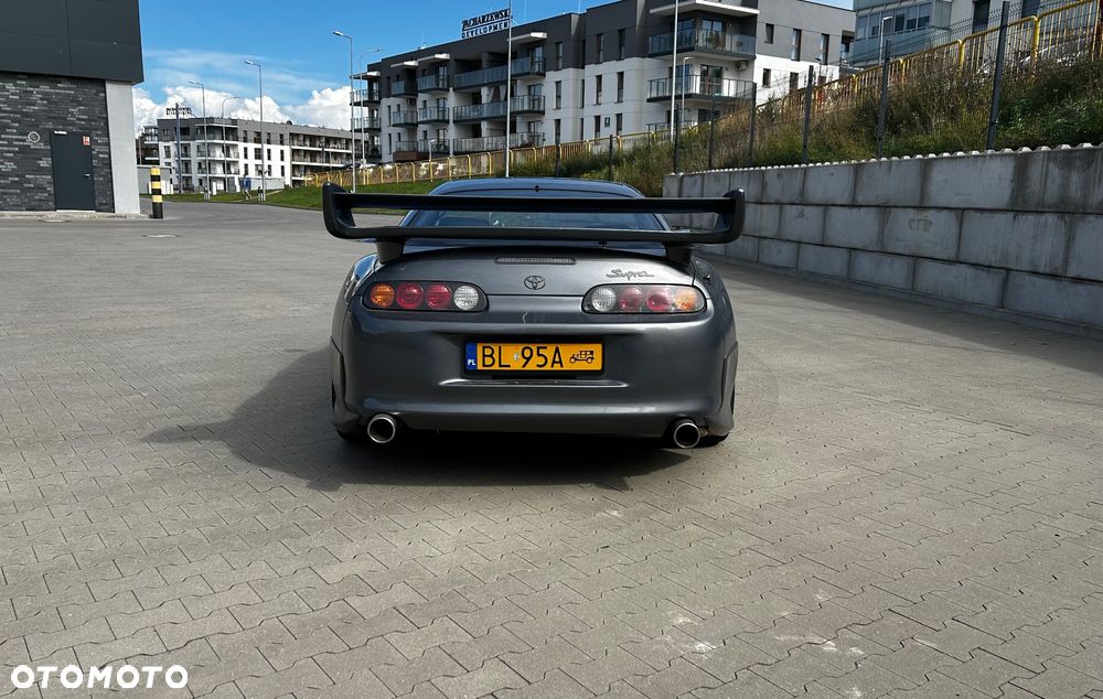 Toyota Supra - 7