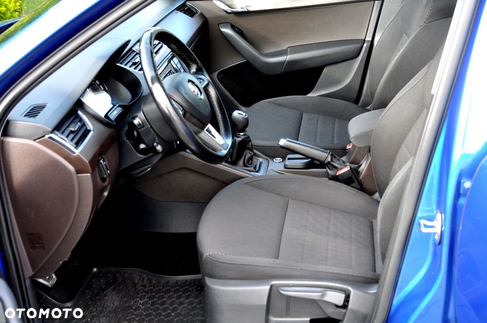 Skoda Octavia Combi 2.0 TDI 4x4 Scout - 21