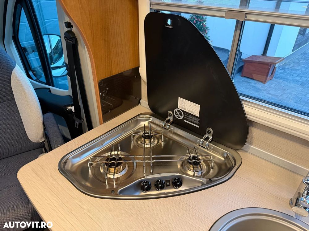 Peugeot KNAUS van Ti 550 MD - 12