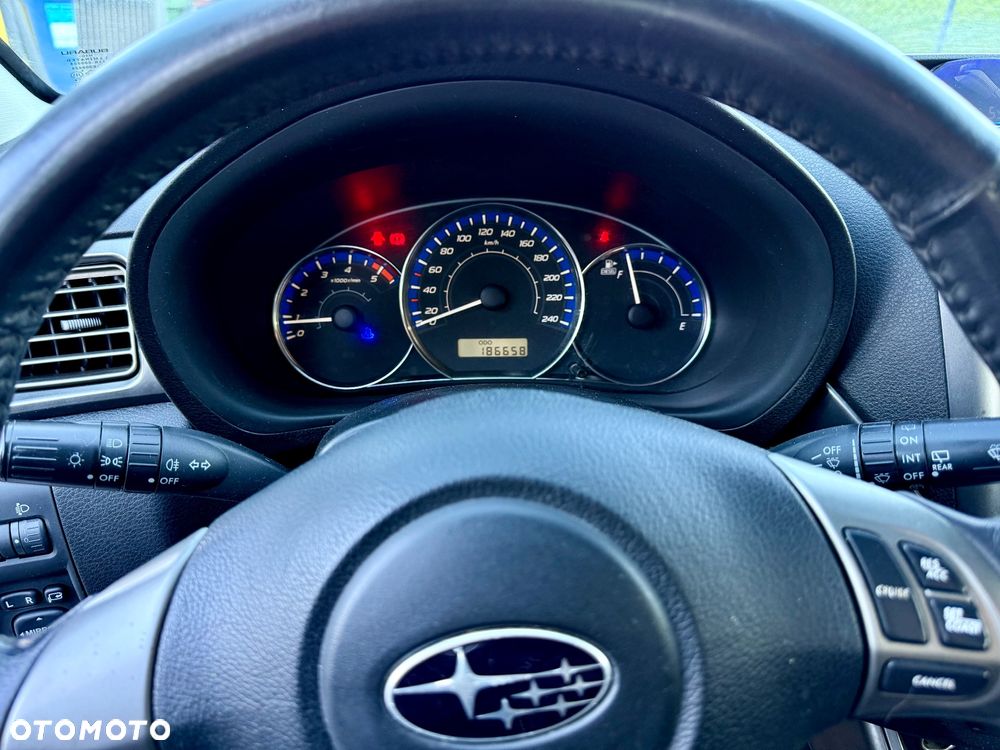 Subaru Impreza 2.0D RA - 19