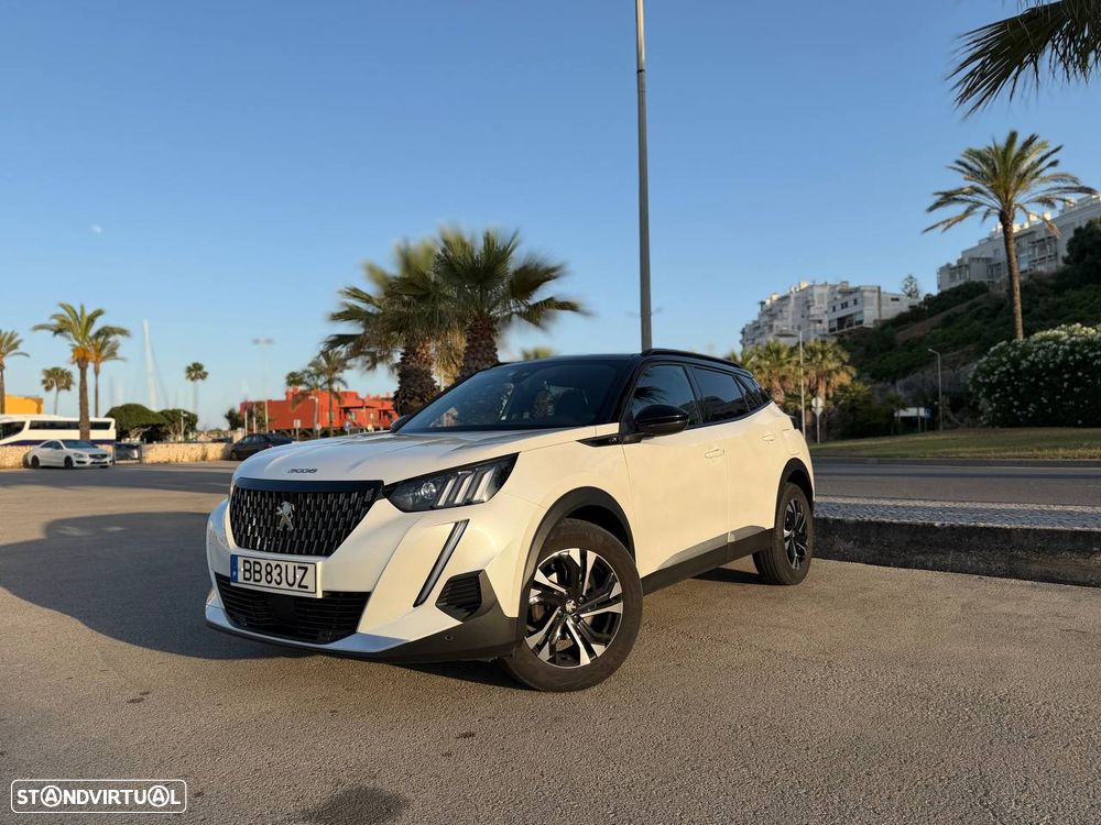 Peugeot 2008 1.2 PureTech GT Line - 3