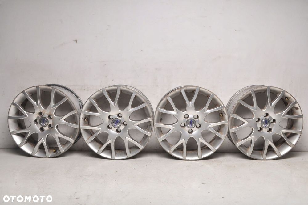 VOLVO C30 V40 S40 S60 V50 FELGI ALUMINIOWE R18 7.5J 5X108 ET 52.5 8698208 - 1