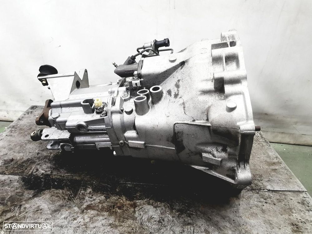 CAIXA DE VELOCIDADES BMW SERIE 1 BERLINA E81E87 REF. S5D250G - 1