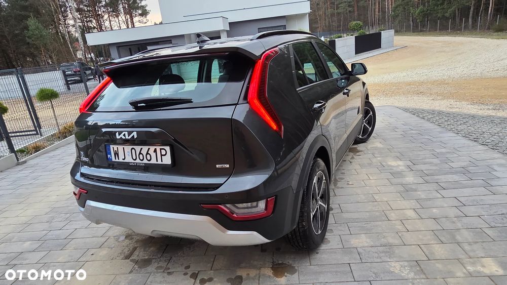 Kia Niro 1.6 GDI Hybrid M - 12