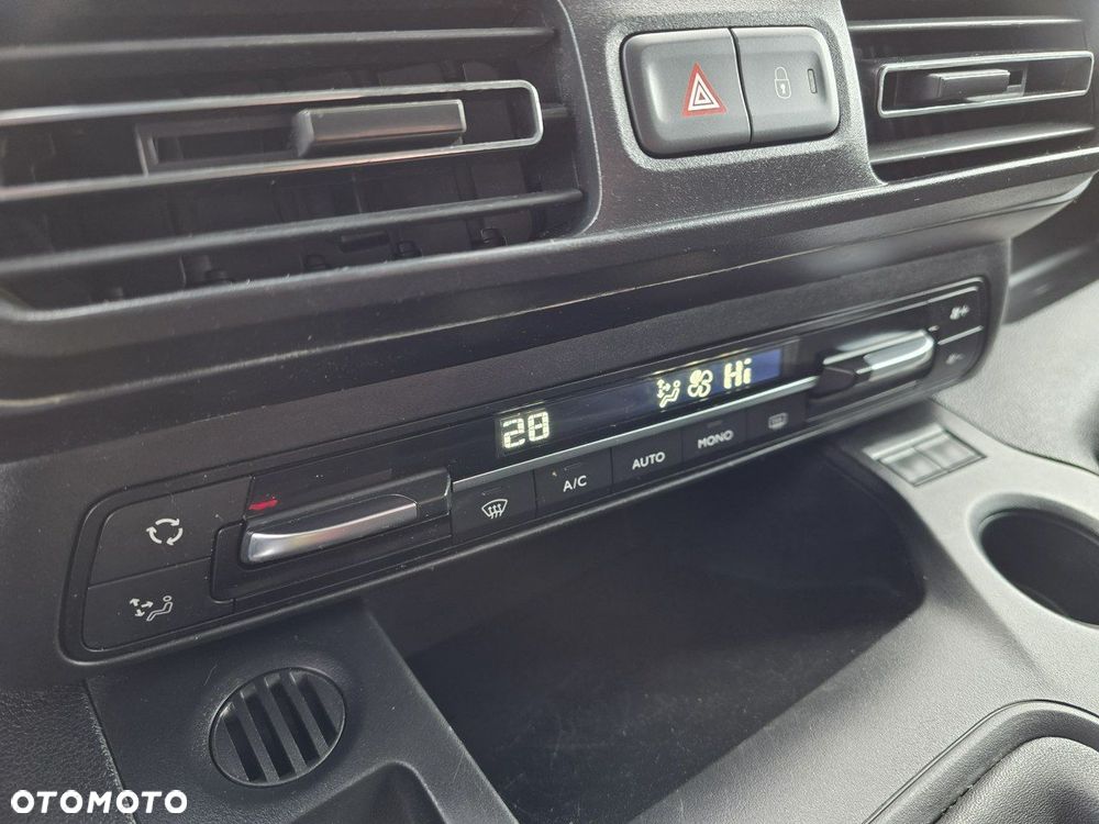 Peugeot Rifter 1.5 BlueHDI Allure S&S - 16