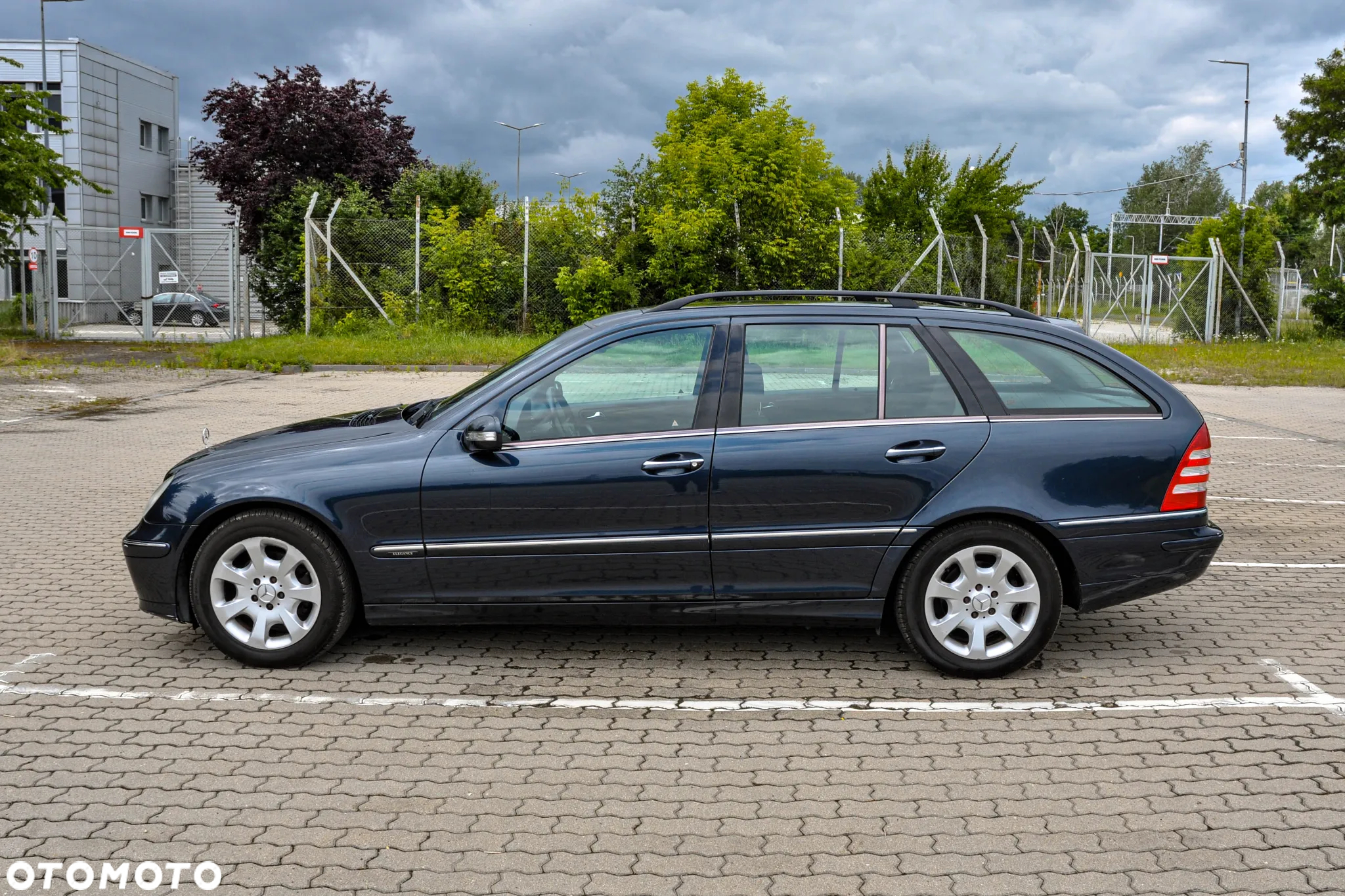 Mercedes-Benz Klasa C 180 T Kompressor Automatik Elegance - 2