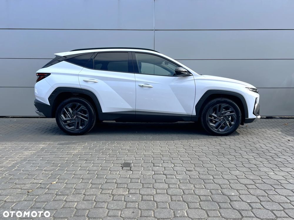 Hyundai Tucson 1.6 T-GDi HEV Smart Black 2WD - 5