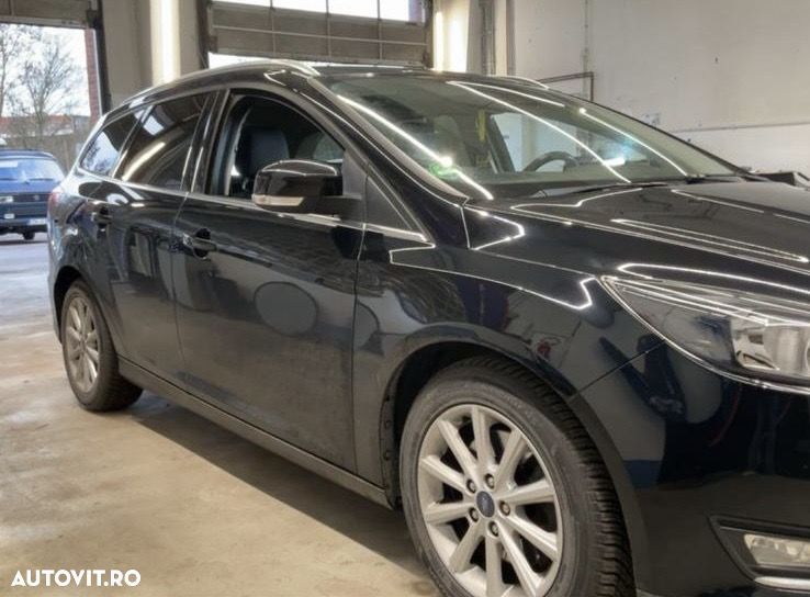 Ford Focus 1.5 EcoBoost Start-Stopp-System Titanium - 3