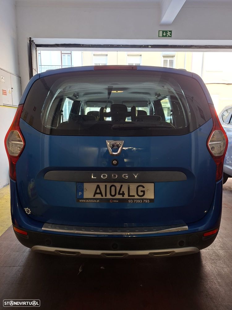 Dacia Lodgy dCi 110 Stepway - 4