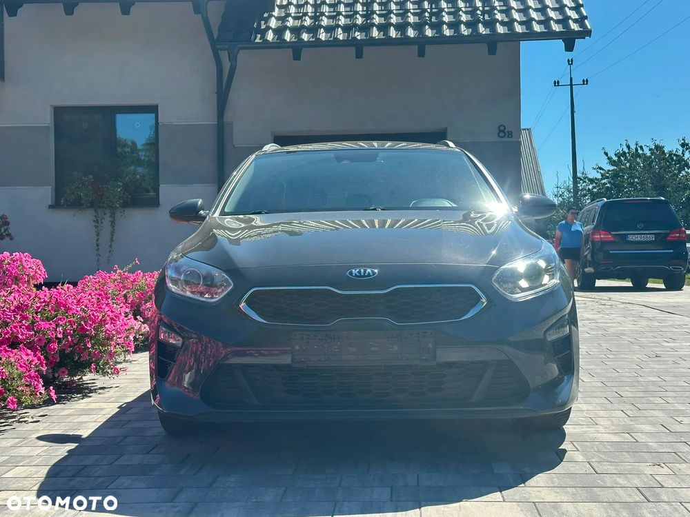 Kia Ceed - 5