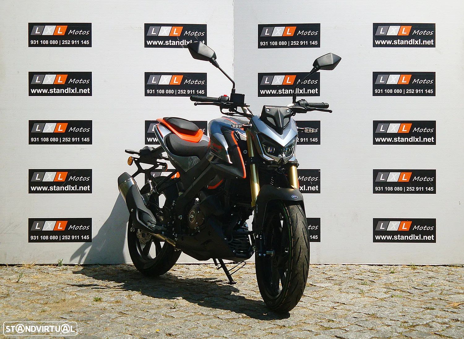 QJ Motor SRK 125S - 1