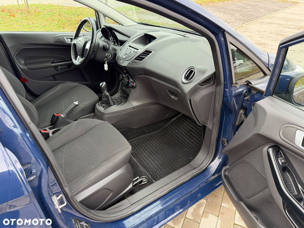 Ford Fiesta 1.0 Celebration - 13