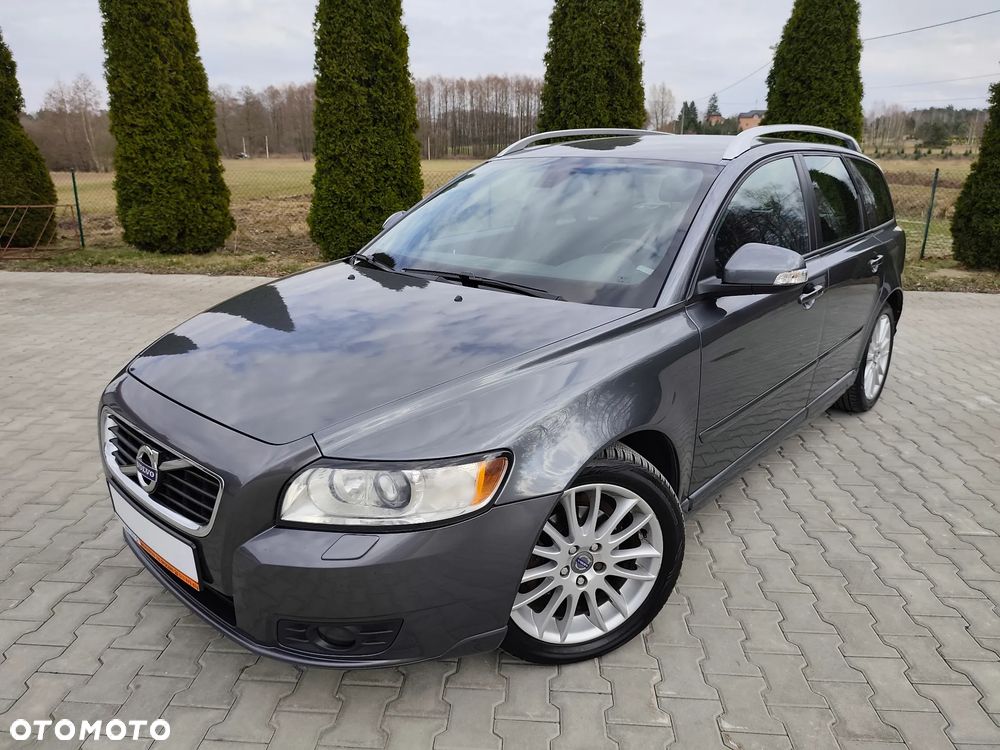 Volvo V50 DPF D2 Business Edition - 1