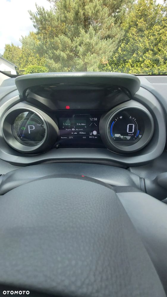 Toyota Yaris 1.5 VVT-i Comfort - 22