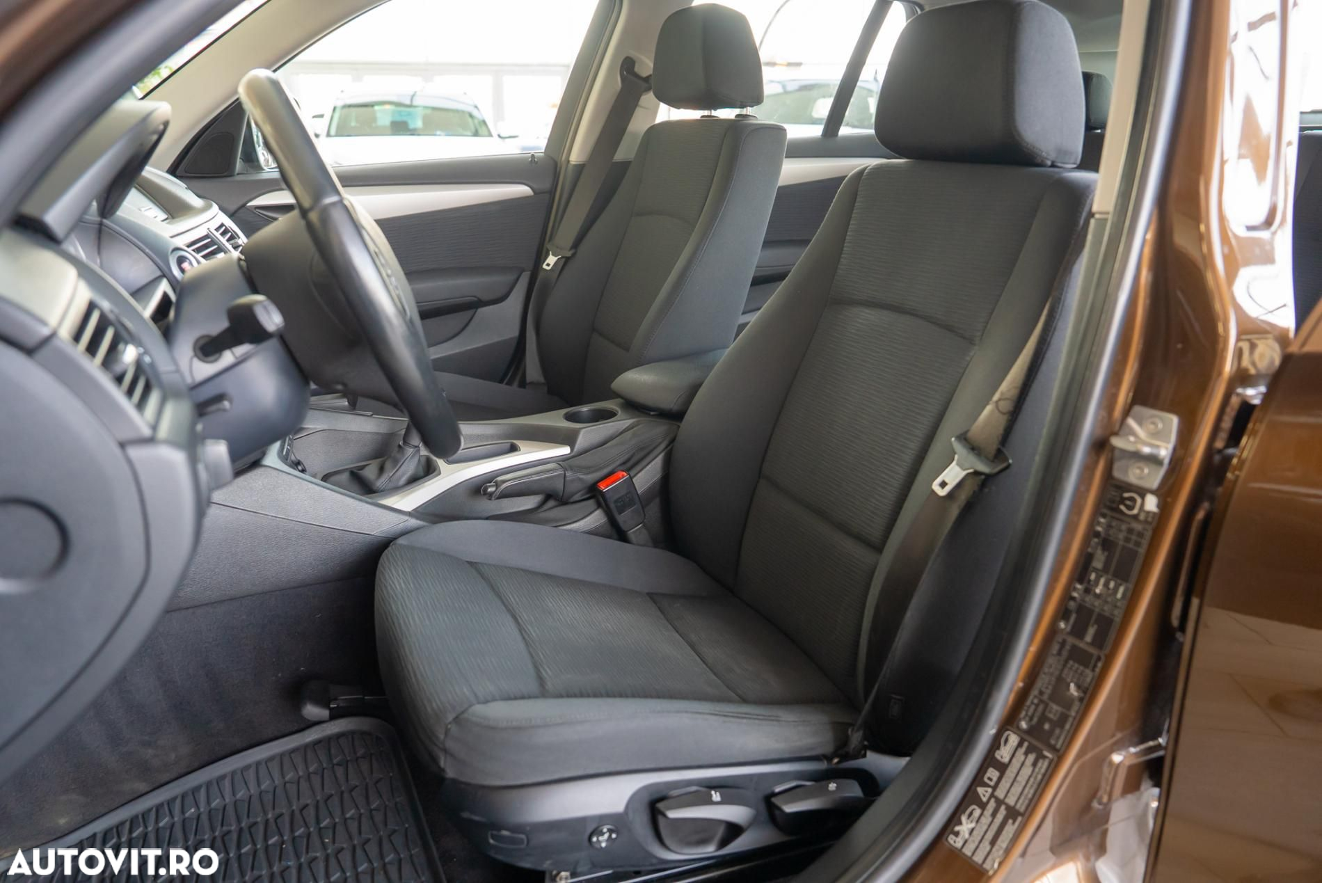 BMW X1 xDrive18d - 6