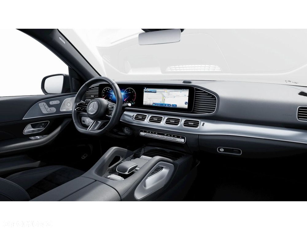 Mercedes-Benz GLE - 11