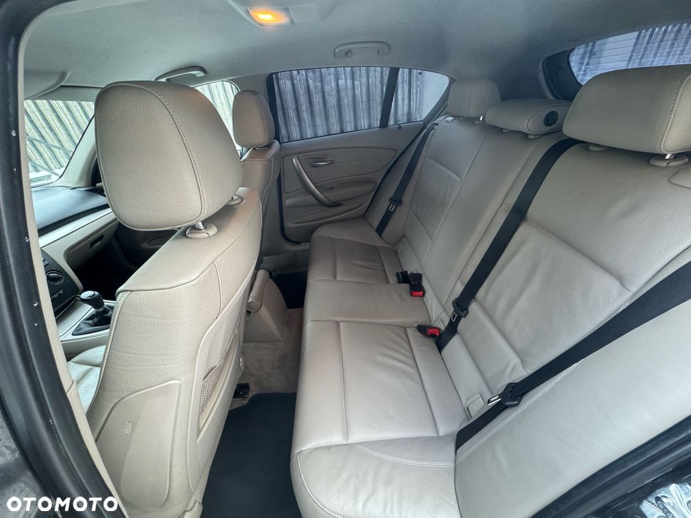BMW Seria 1 118d - 7