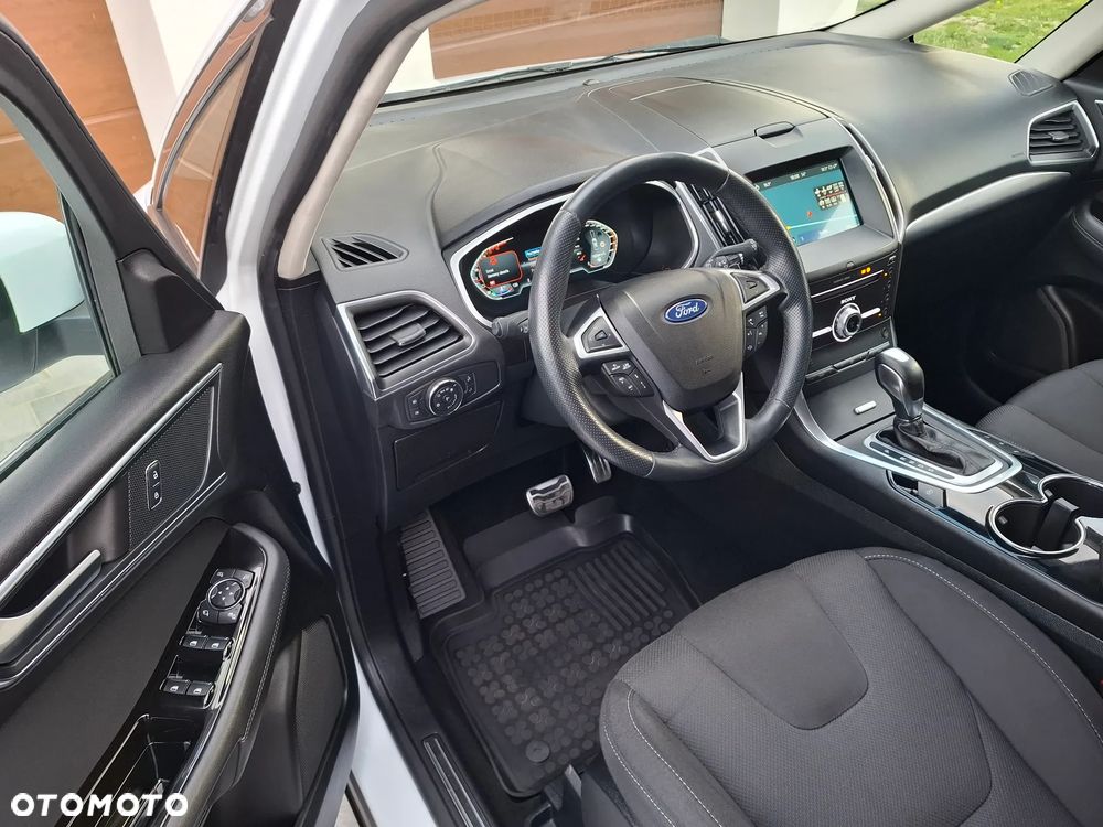 Ford S-Max 2.0 TDCi Titanium PowerShift - 9