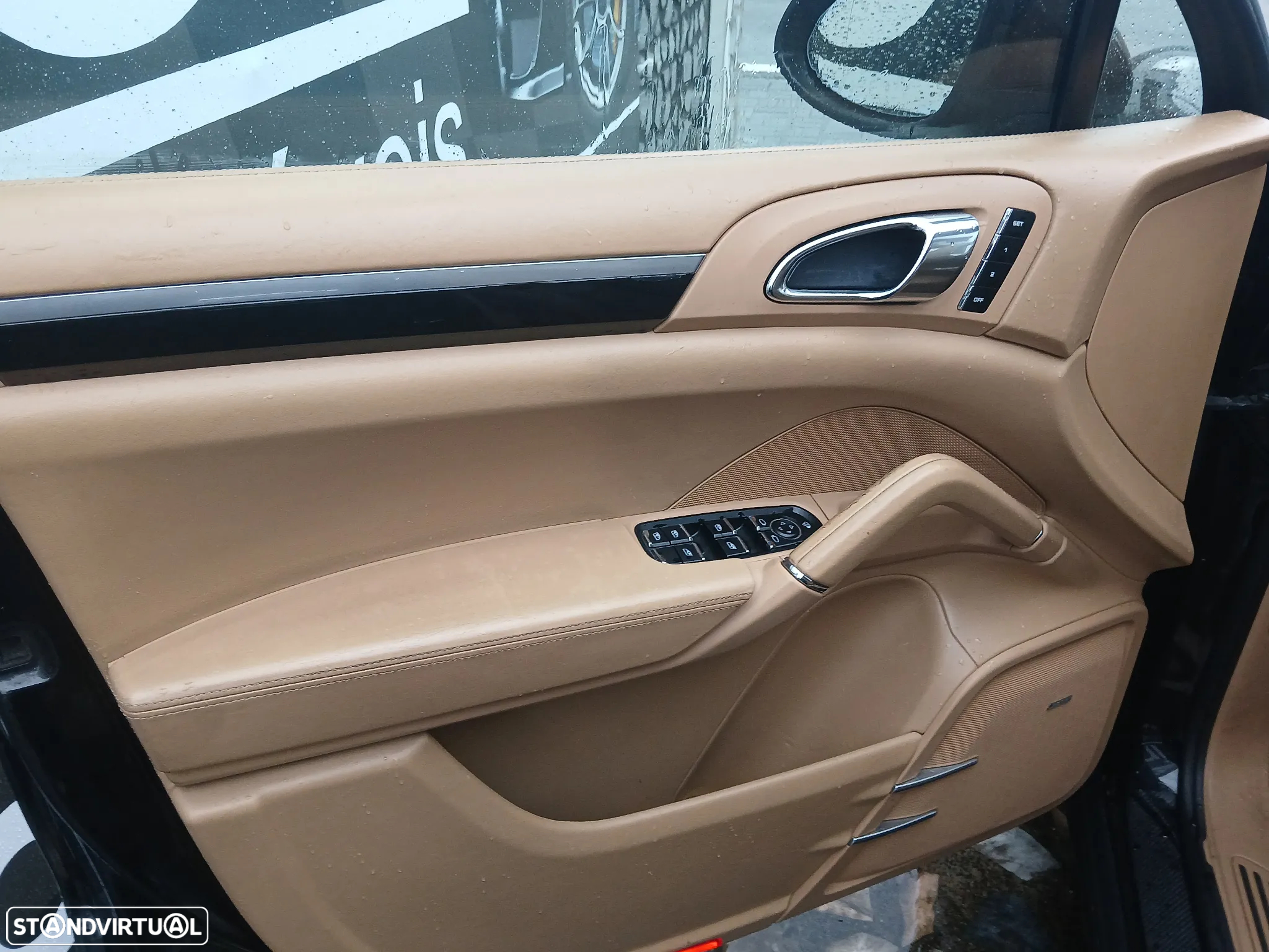 Porsche Cayenne - 33