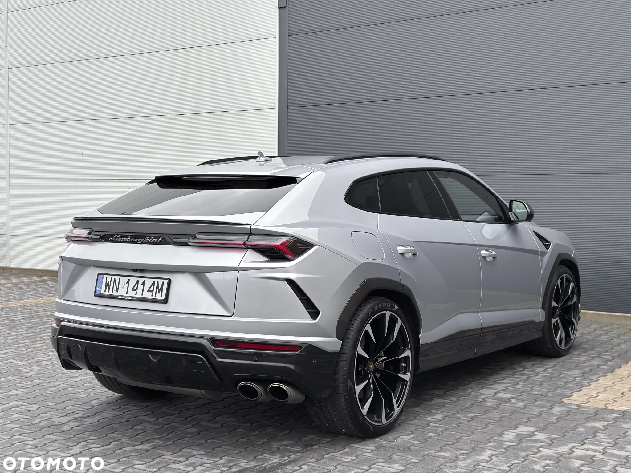 Lamborghini Urus - 9