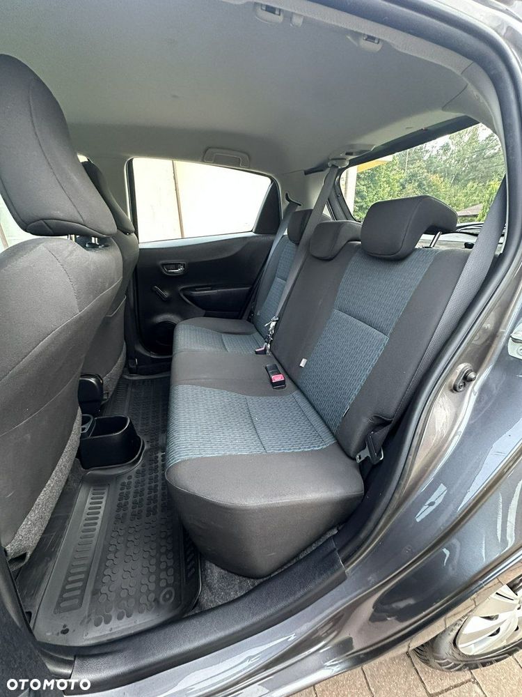 Toyota Yaris - 27